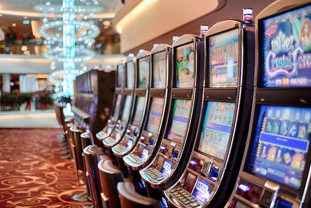 LIST OF CASINO GAMES